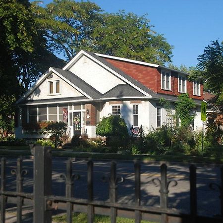 Talwood Manor B&B Port Colborne Exteriér fotografie