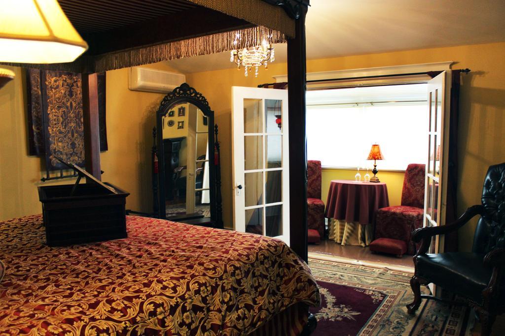 Talwood Manor B&B Port Colborne Pokoj fotografie