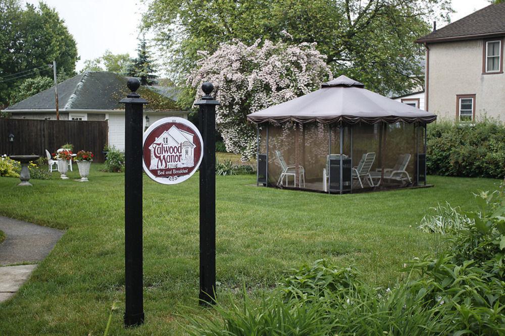 Talwood Manor B&B Port Colborne Exteriér fotografie